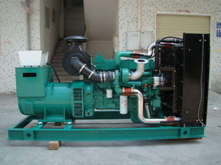 金川1100kw康明斯柴油发电机组图片 金川1100kw康明斯柴油发电机组图片